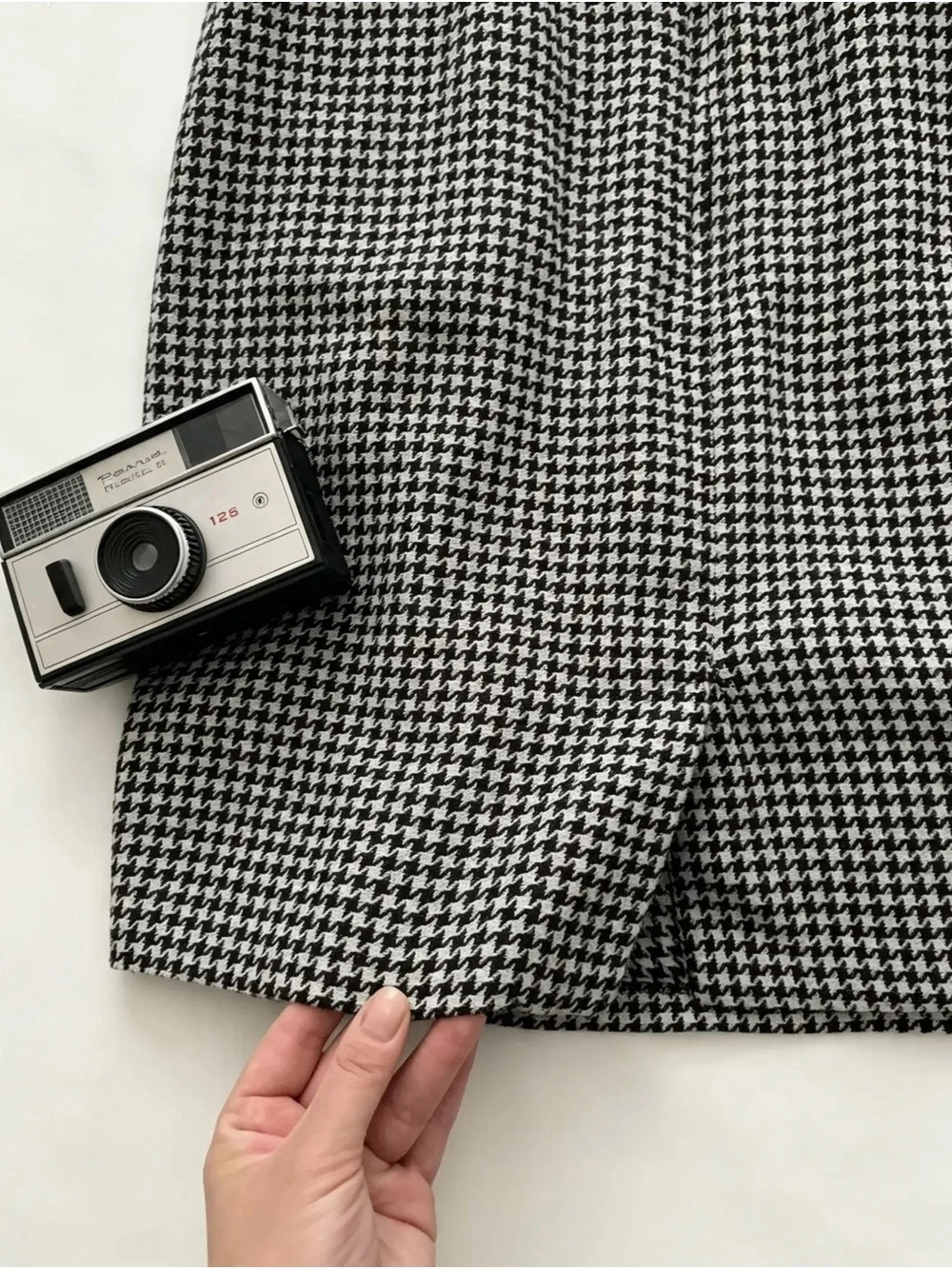 Retro 90s Classic Wool Blend Mini Pencil Skirt